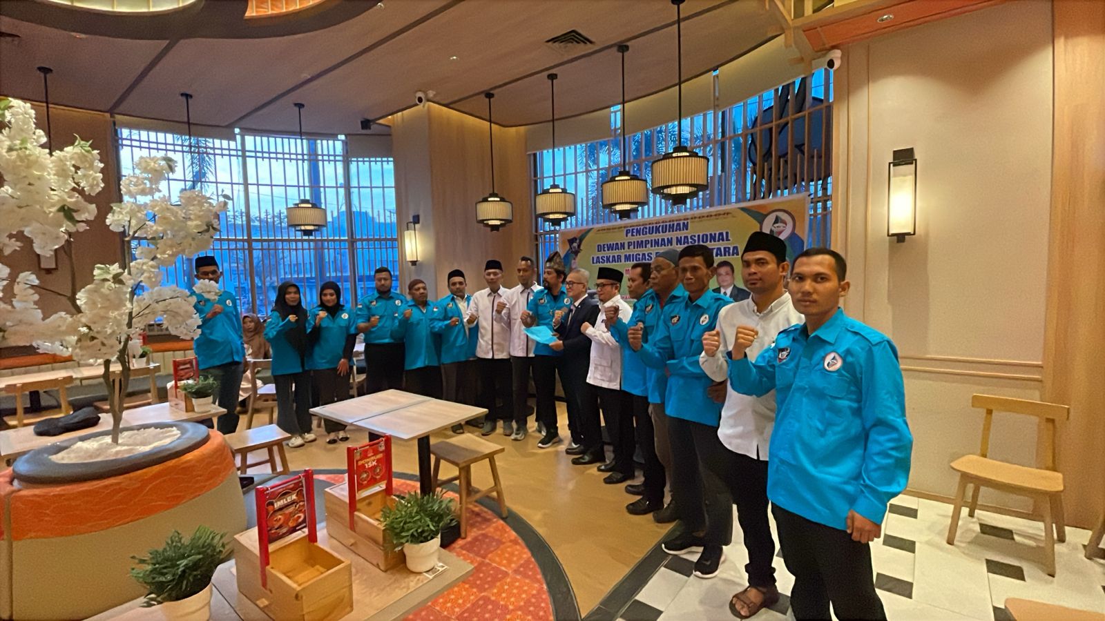 Pengukuhan dan pelantikan