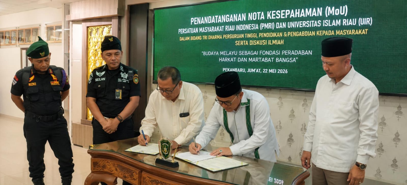 Penandatangan MoU