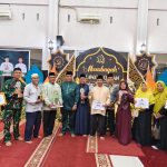 Foto Babinsa TT Foto bersama