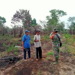 Foto Babinsa TT Karhutla dalam pencey