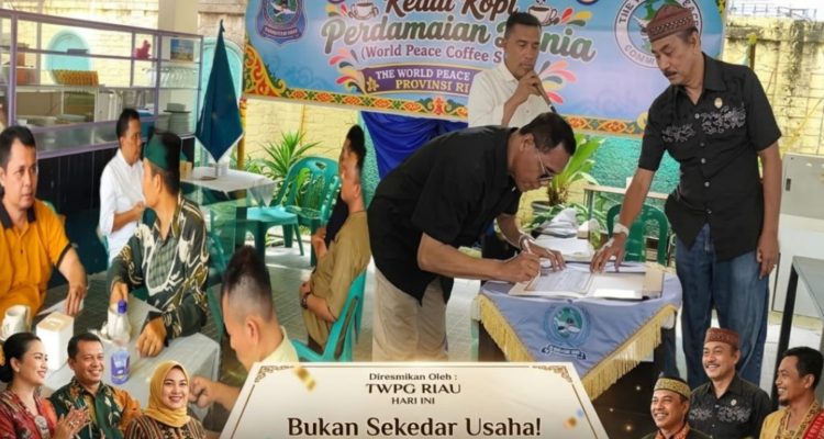 Grend Opening Kopi Perdamaian dunia